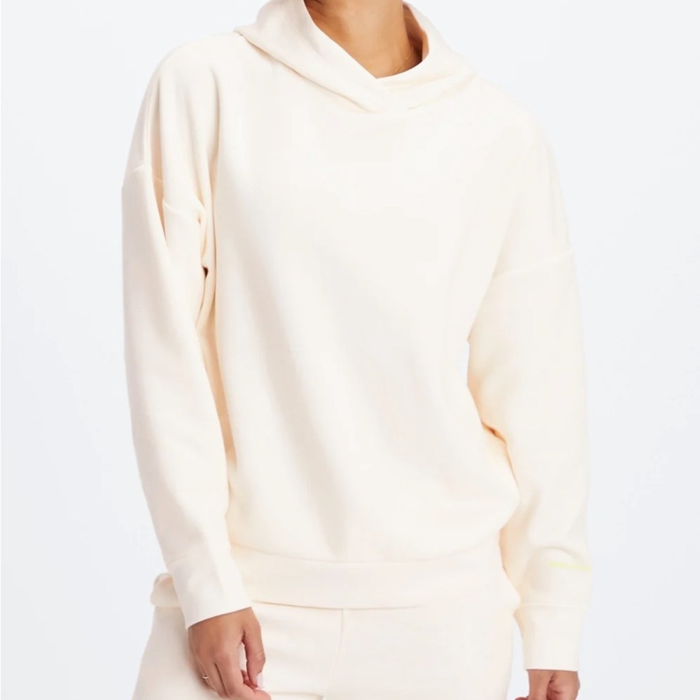 NWT Fabletics Go-To Hoodie in Color Oats Size Large